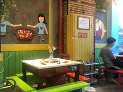 -钢管厂五区小郡肝串串香(奥克斯广场锦城万达店)