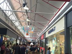 -TIMES CITY OUTLETS 时代·城市·奥特莱斯(上海国际时尚中心店)