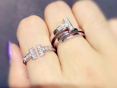 -Tiffany & Co.蒂芙尼
(广州太古汇店)