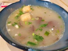 金陵鸭血粉丝汤-弄堂小笼包(西青中北永旺购物中心店)