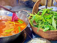 -由衷贵州酸汤牛肉火锅(新桥店)