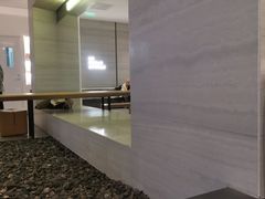 -喜茶(杭州滨江宝龙店)