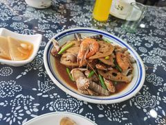 -八两八金·莱芜特色炒鸡(市南漳浦路店)