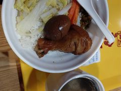 鸡腿卤蛋饭-台湾卤肉饭(龙口店)