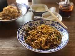 -阿扁杭州面(苗圃店)