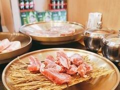 -臻牛烤肉