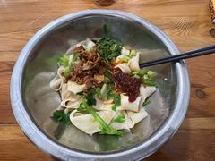 -刘二店正宗裤带面(围墙巷店)