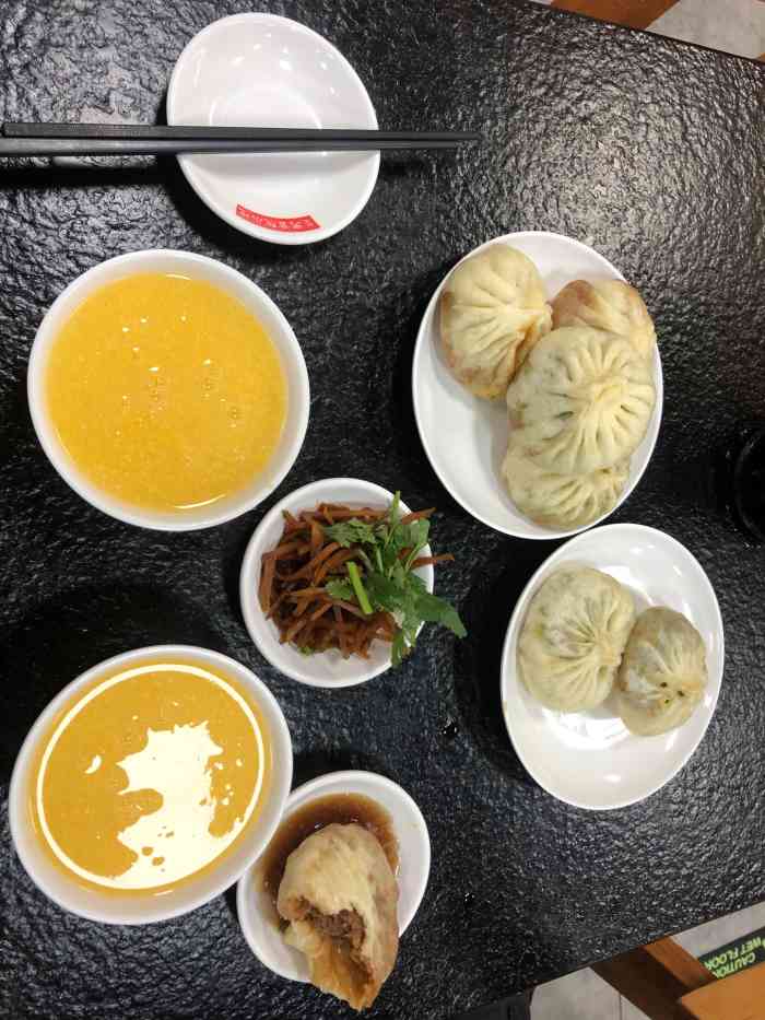郭通天宫院小吃(龙湖天街店)-"天宫院小吃,冲着大包子来的呦.