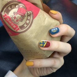 -米小兔美甲美睫