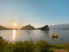 -星湖旅游景区七星岩