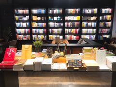 -阅西安新华书店(翠华南路店)