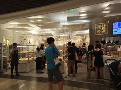 门面-奈雪的茶(市百一店)