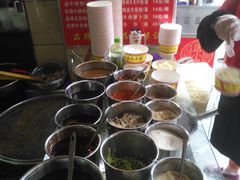 -江三王记牛杂馆(总店)