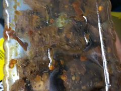 -周黑鸭(郑州中原区华山路中原万达沃尔玛店)