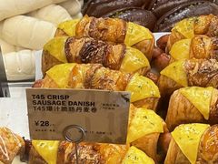 T45爆汁脆肠丹麦卷-PAPER STONE BAKERY(天汇广场店)