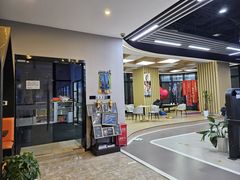 -跃动游泳健身俱乐部(新华传媒店)