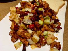 有虾的宫保鸡丁-卞氏菜根香·川菜(青羊万达店)