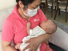 -苏州雏渐肥月嫂