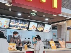 -麦当劳(郑州东高铁站店)