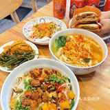 面食天堂，胡一刀带你领略正宗陕西风味小吃！