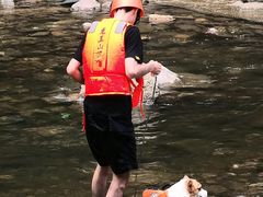 -安吉龙王山峡谷漂流