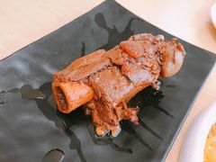 金牌酱大骨-关东小磨东北菜(上海长风大悦城店)