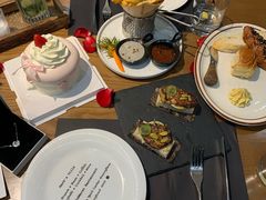 -Mark&Mars Restaurant