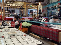 -肥汁米蘭香港米线(长宁来福士店)