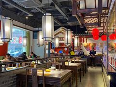 大堂-川流不息·地道川菜·小龙虾(新松江路店)