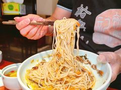 -裕兴记•蟹黄面馆(人民广场店)