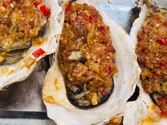 酱汁蒜香烤生蚝-炒豆合作社(东四总店)