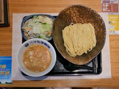 -怡己·三ツ矢堂日式料理(海伦店)