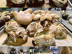 蔓越莓南瓜籽黑麦法包-PAPER STONE BAKERY(天汇广场店)