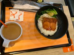 叉烧拼红肠饭-大快活(丽丰店)