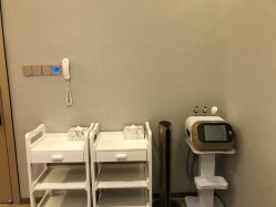 -香港倾城国际·美容美体中心