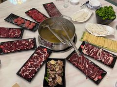 -刘少华贵州小黄牛·鲜牛肉火锅(总店)