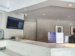 -莫泰168旅店（上海莲花南路银都路店）-停车场