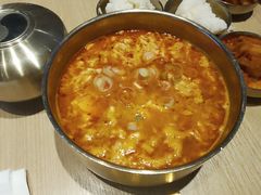 -梨花牛肉汤饭(仁恒伊势丹店)