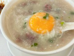 窝蛋牛肉粥-龙悦湾酒家·八阵鱼生·渔人码头店