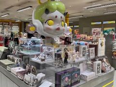 -泡泡玛特POPMART(蓝色港湾店)