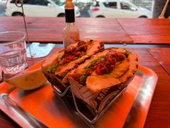 -Catch Bagel(芳草地店)