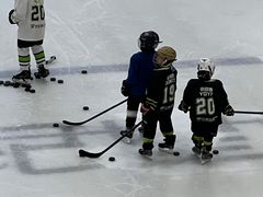 -世纪星滑冰俱乐部(万象城店)