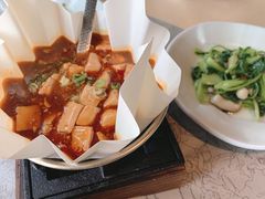 -穹六人间 people 6(岳阳路店)