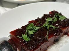 绍兴霉干菜烧和牛牛舌-湖滨28中餐厅·西湖宴·杭州君悦酒店