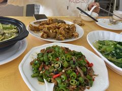 -鹏城人家海鲜酒家·23年老字号(较场尾店)