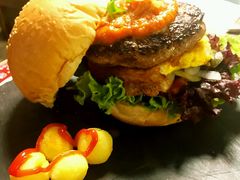 -HIGH FIVE哈福手工汉堡(桂林路店)