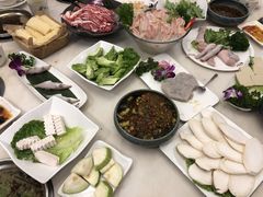 -围炉夜话·潮汕卤水火锅(榕江店)