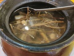 草根汤-莲花公园煎蟹(总店)