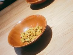 -先启半步颠小酒馆(虹桥龙湖天街店)