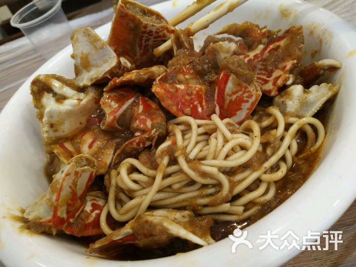 沈记烧烤海鲜(江汉二路店)蟹脚热干面图片 - 第5张